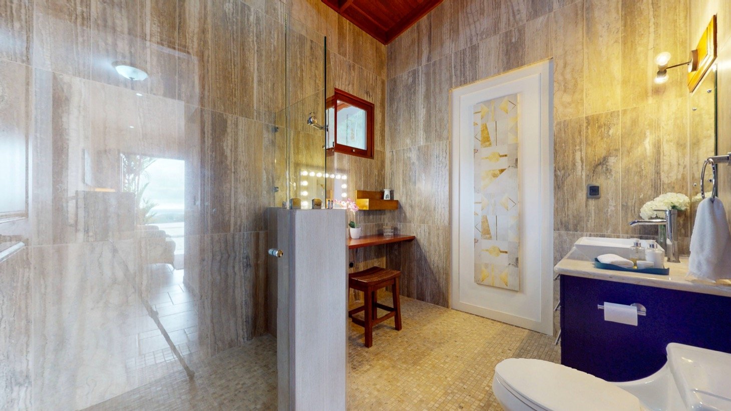 Ocean-View Luxury Home in Ojochal with Sunset Views and Retreat Potential