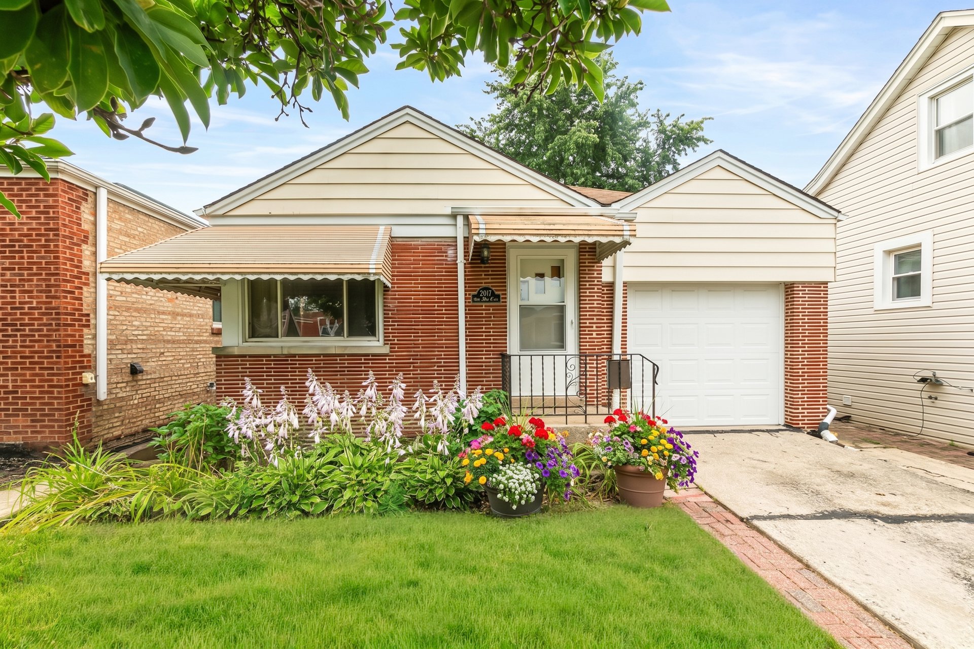 9017 W 23rd Place