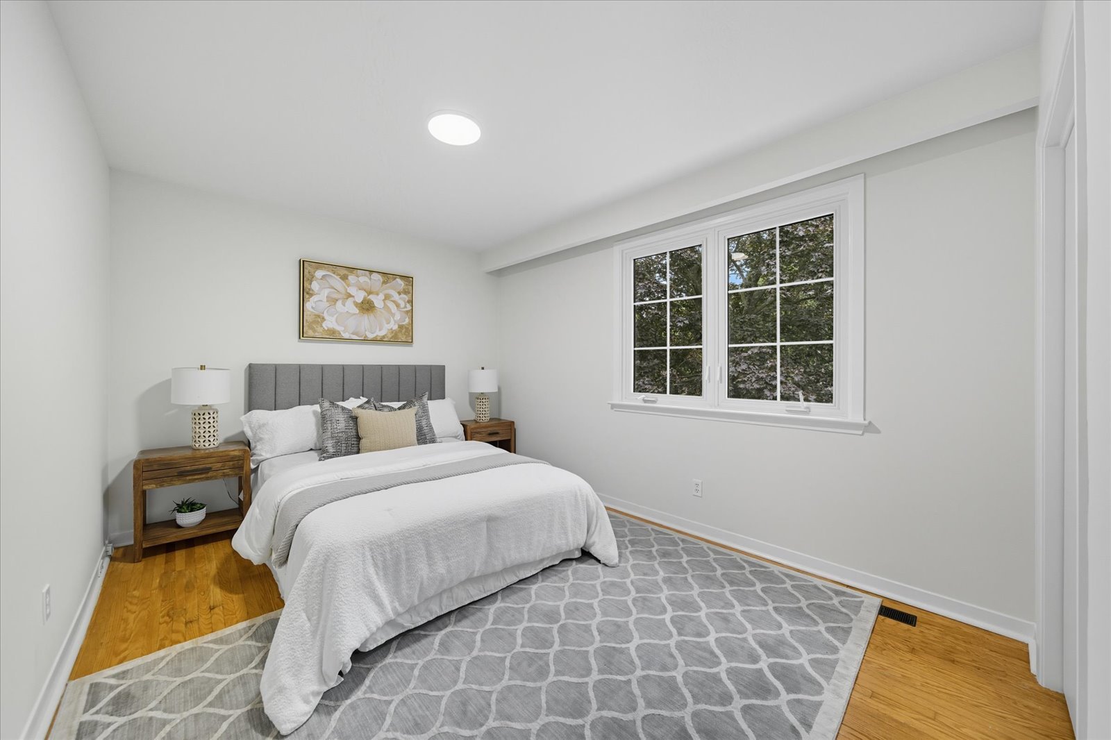 28 Christman Crt 