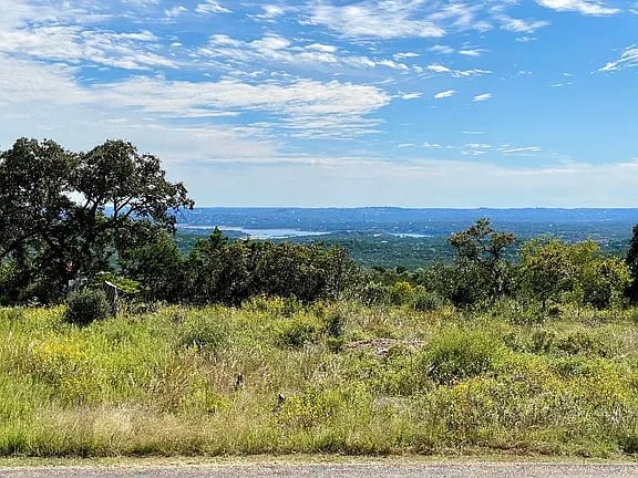 8508 Grandview