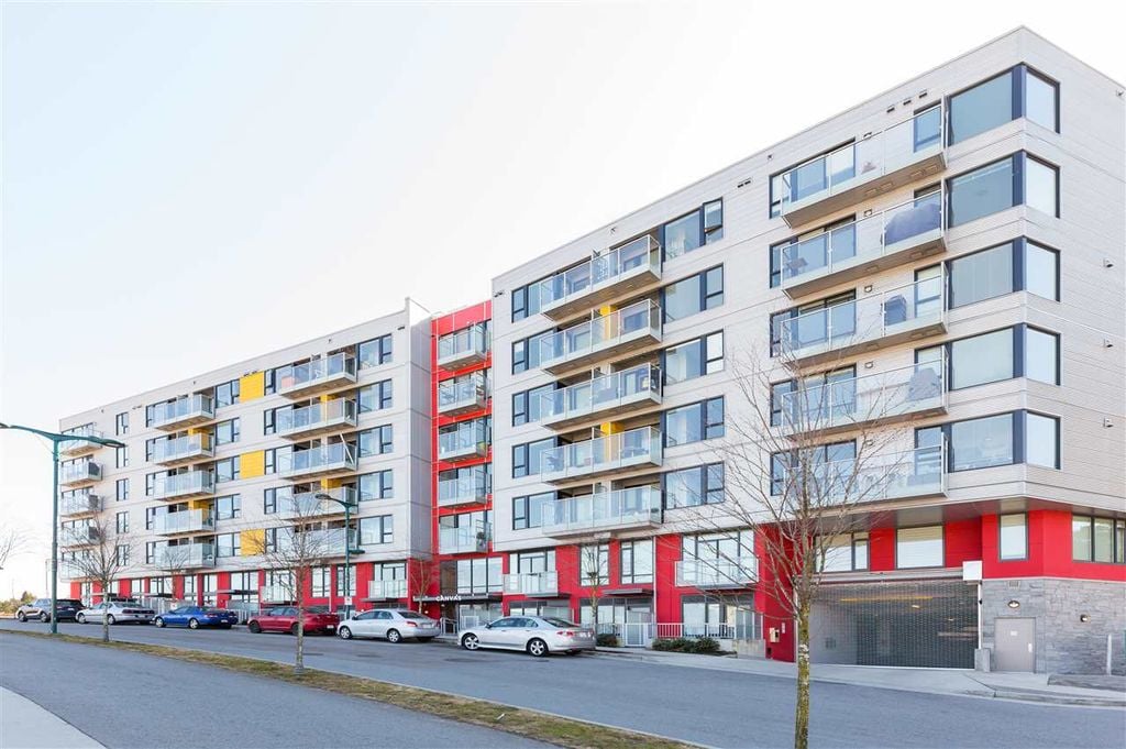 384 E 1st Ave, #312