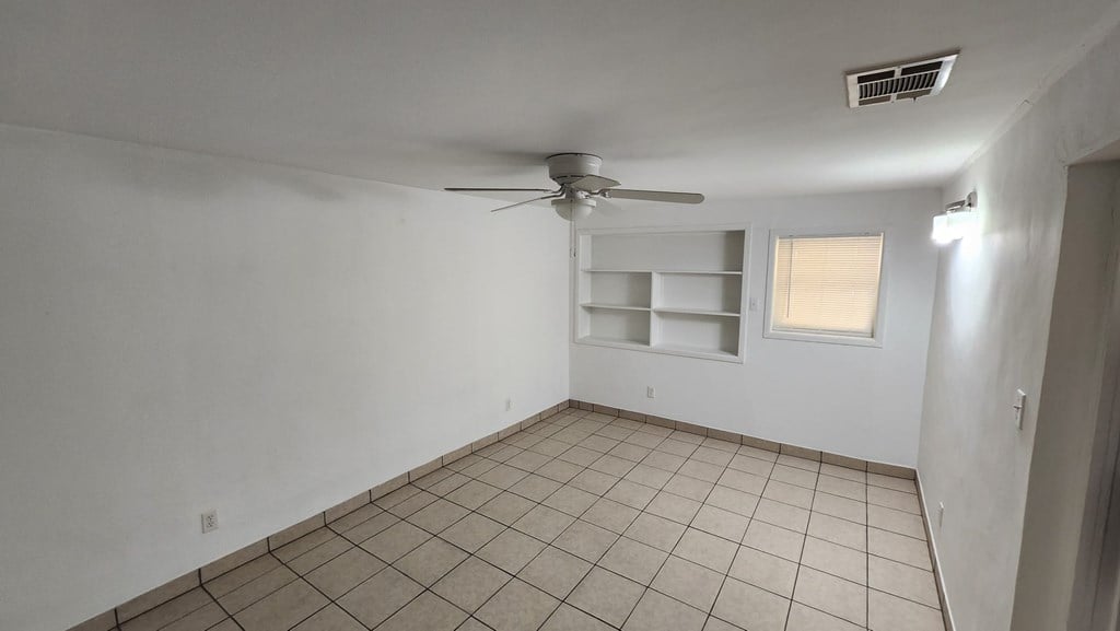 2314 Ralph Dr