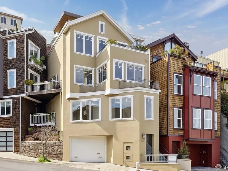300 Corbett Ave
