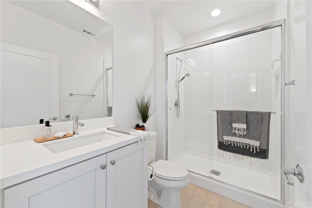 118 S Avenue 50, Unit 203