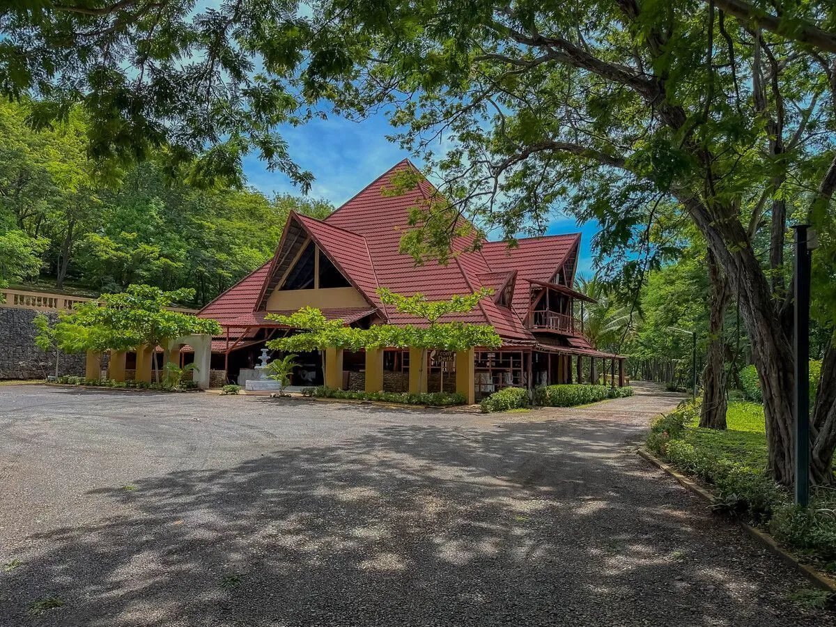Vista Bahia Resort and Beachfront Land in Gulf of Papagayo