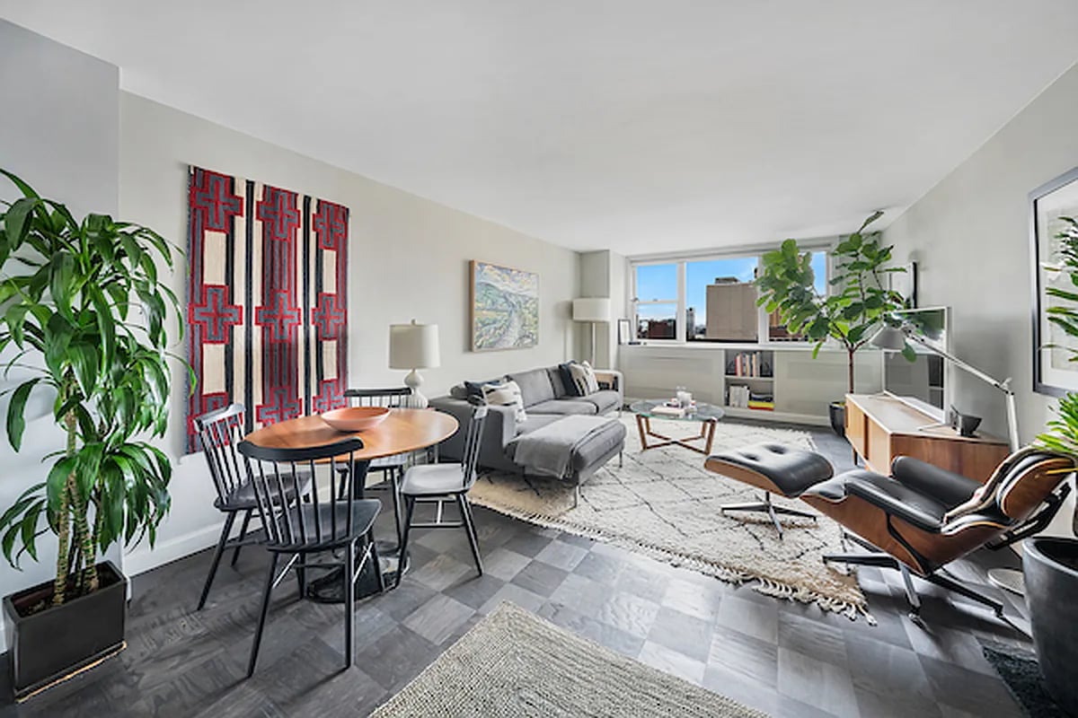 77 7th Ave Unit: 16K