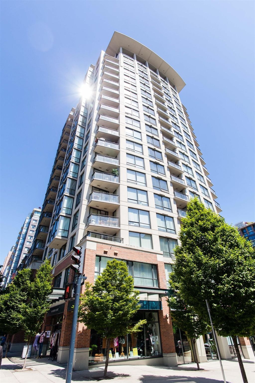 1082 Seymour St, #511