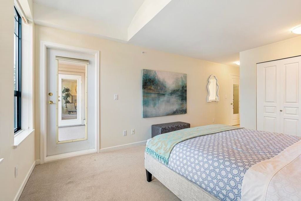 3088 Highland Blvd, #304