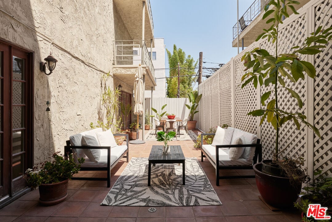 8963 Burton Way Unit: 104