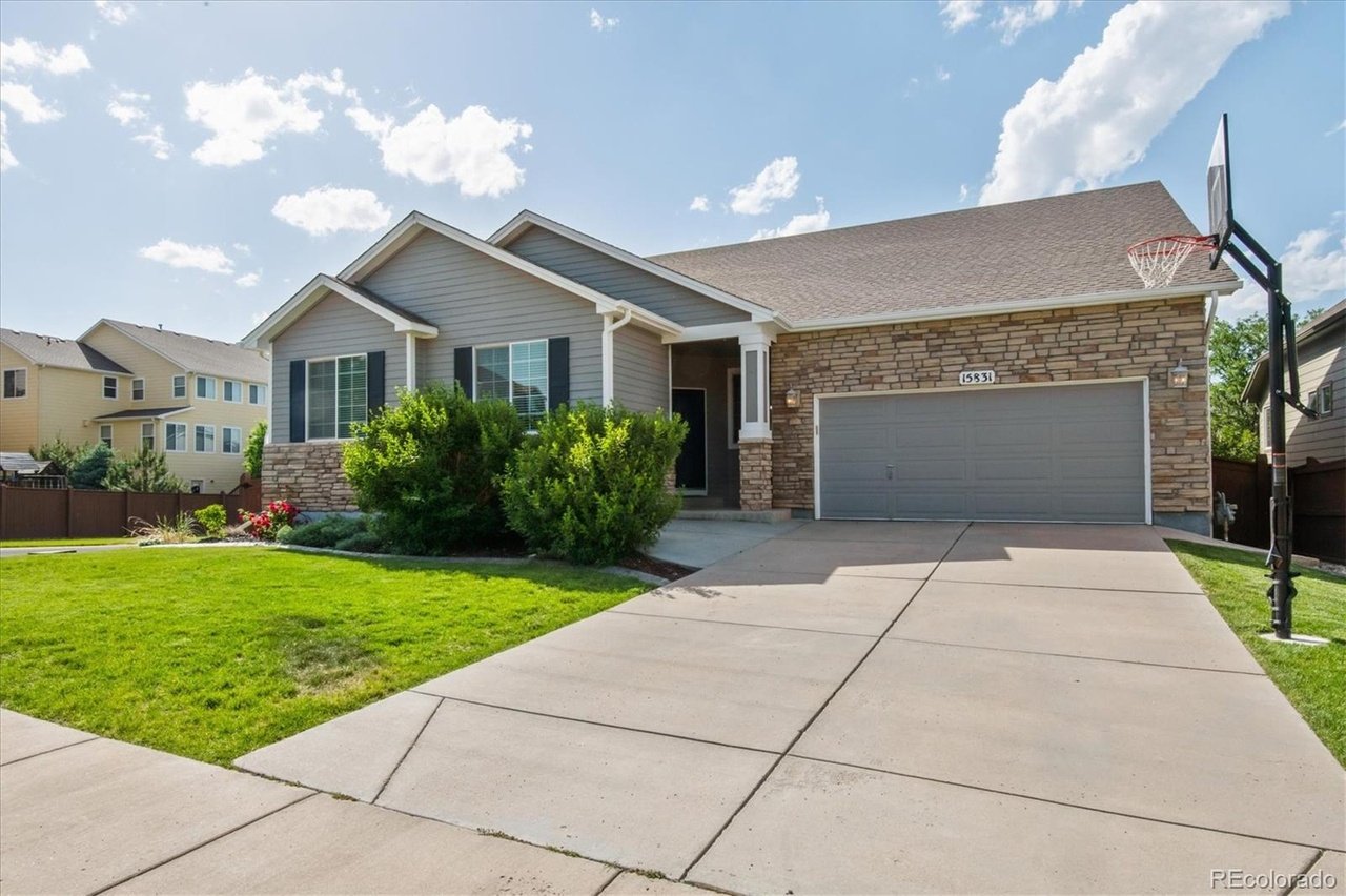 15831 E Stargazer Ln