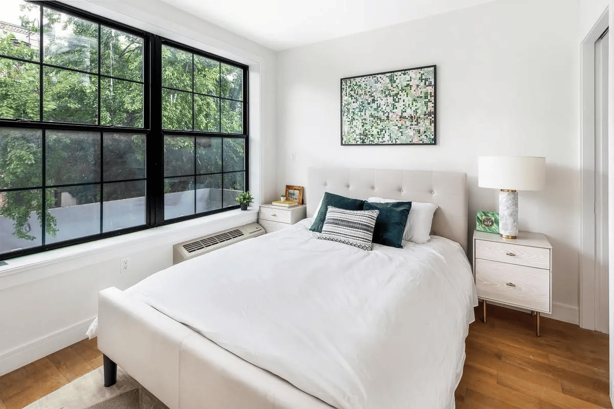 1229 Putnam Avenue #4A