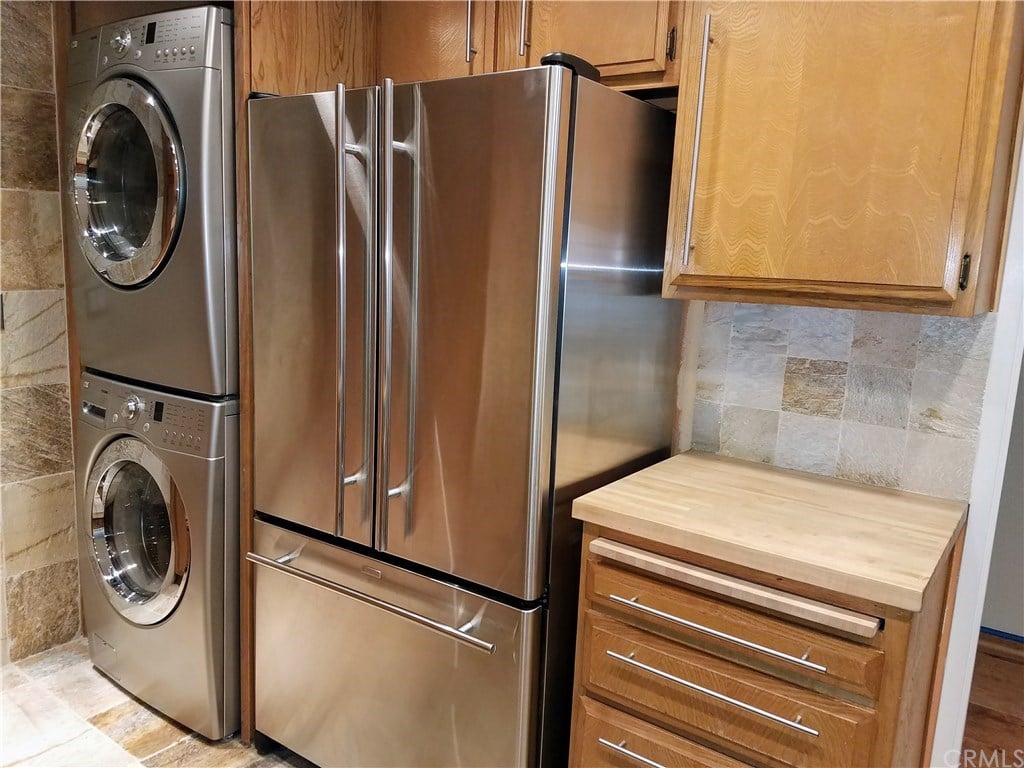 240 Nice Ln, Unit 115