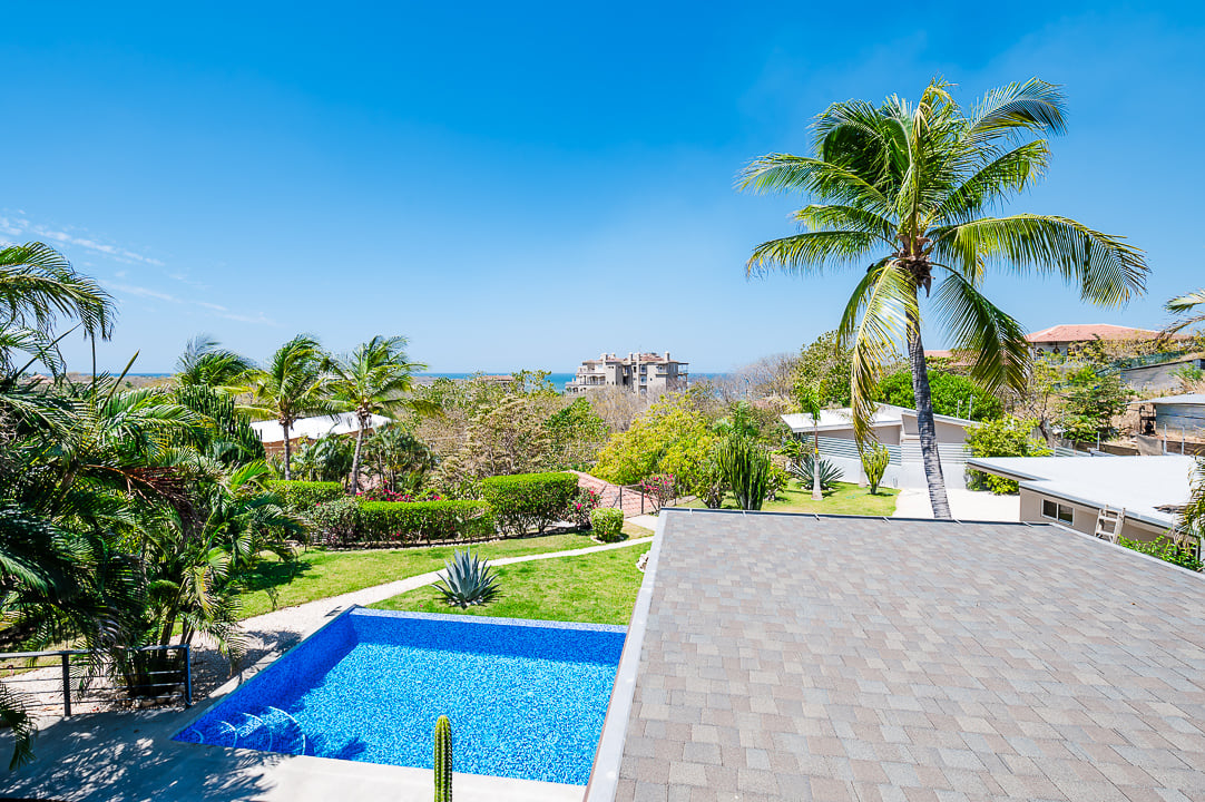 Casa Amani | Walking Distance to the Beach and Downtown Tamarindo!