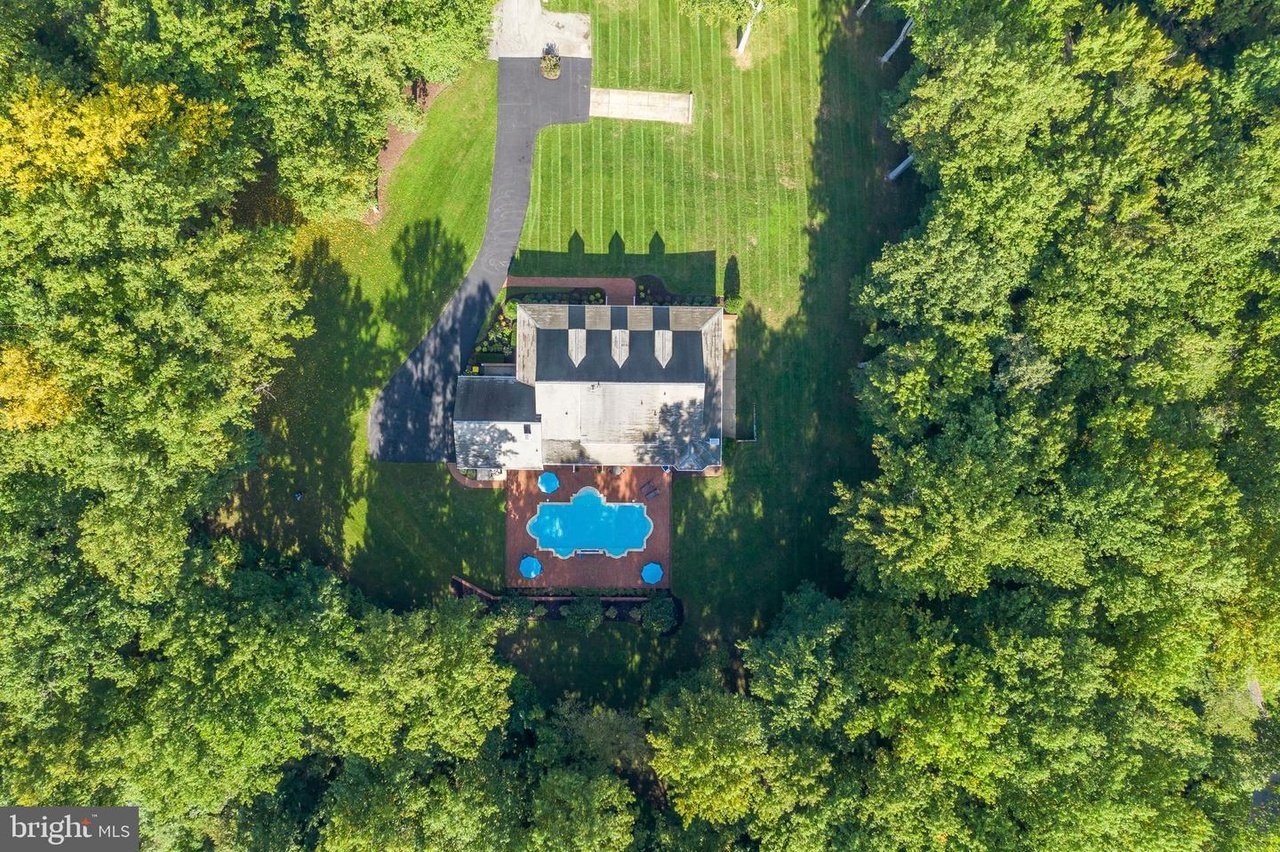 1101 Captain Bell Ct