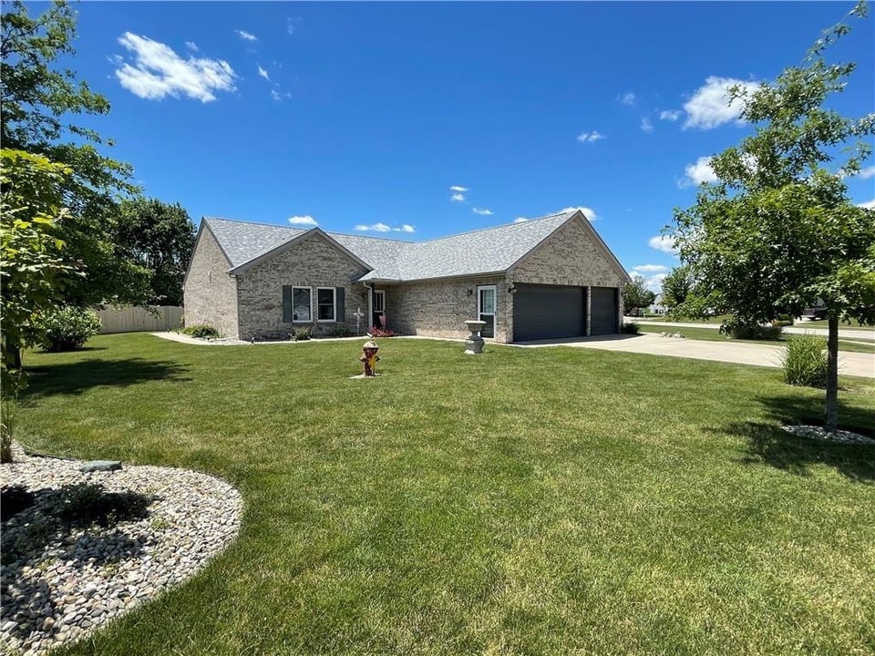 333 Dogwood Dr