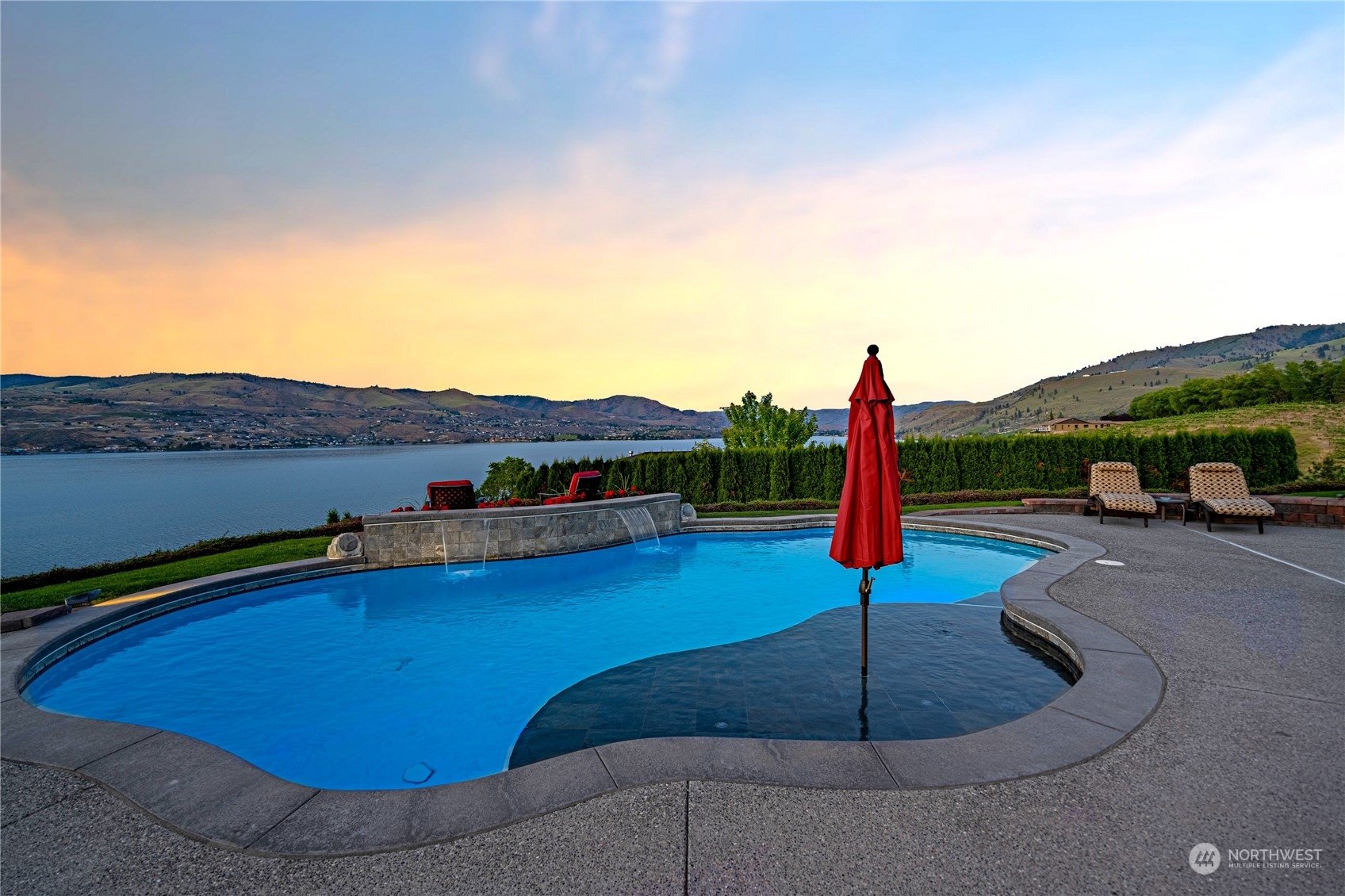 270 Bene Vista Ln
