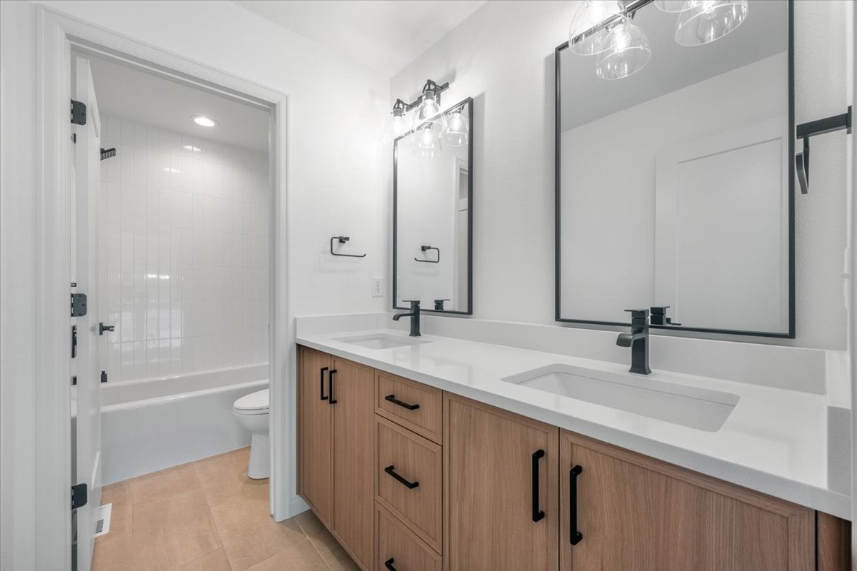 1395 S Gardenia Dr Milliken