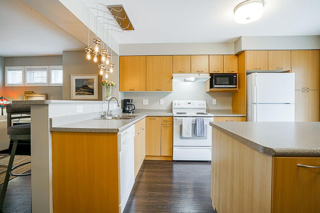 4401 Blauson Blvd, #16