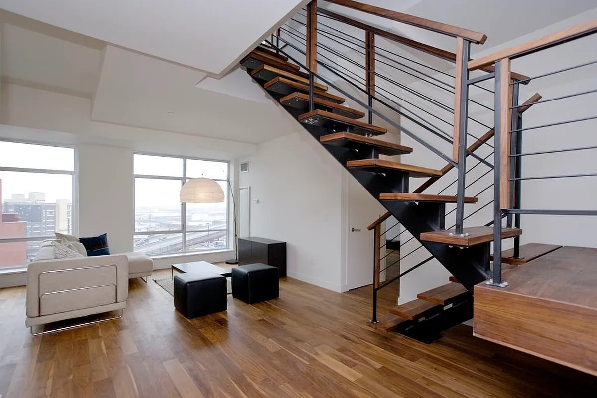 10-63 Jackson Ave, #PHA