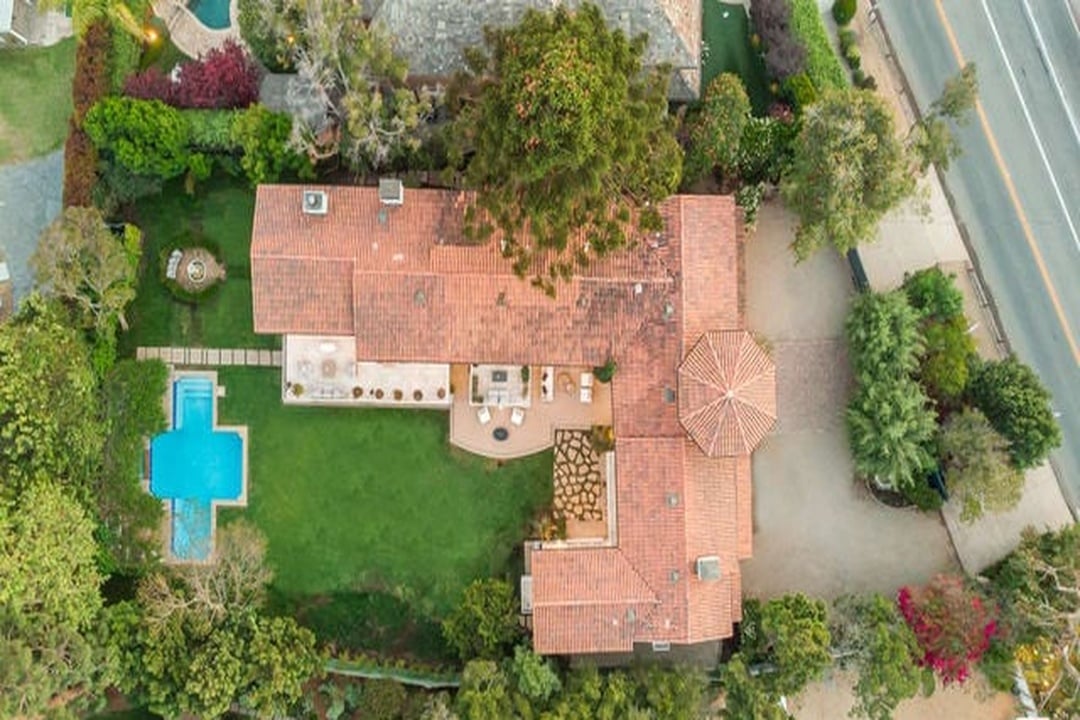Oasis Opulent