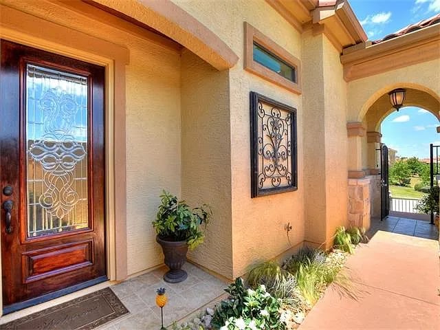 101 Desert Forest Ct