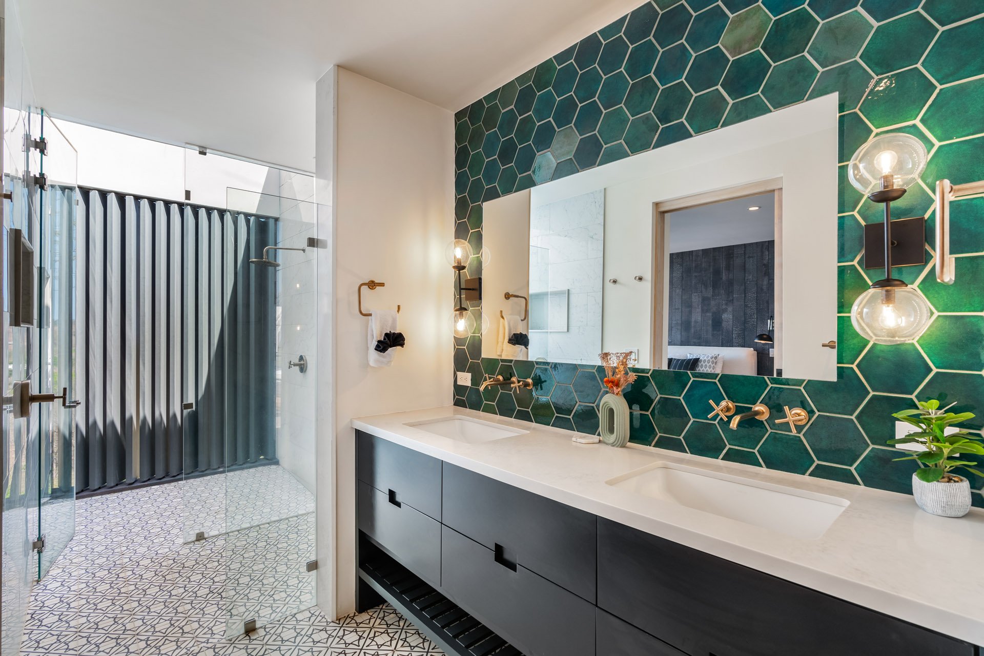 Casa Sombaile | Luxury Ocean View Estate with Proven Rental Income in Mar Vista