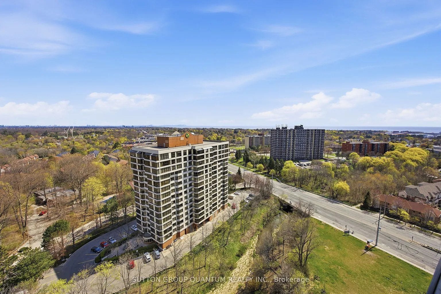 1035 Southdown Rd #1903