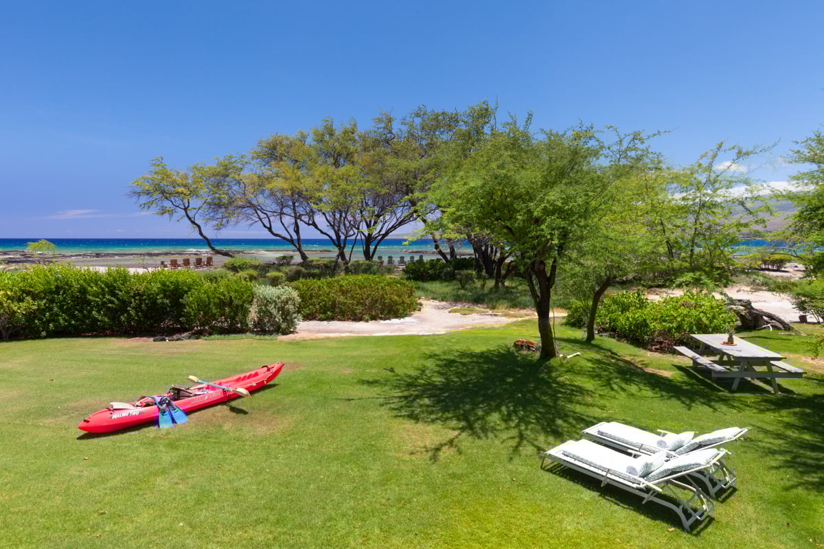 PUAKO OCEANFRONT ESTATE- KOHALA COAST BIG ISLAND - 2 RESIDENCES - RESORT ZONED 