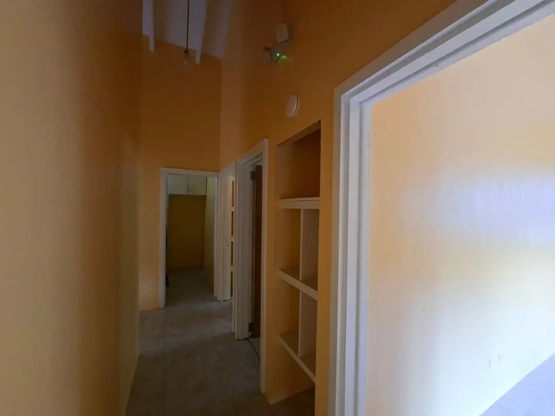 1072 Commercial Spaces Available in Road Town