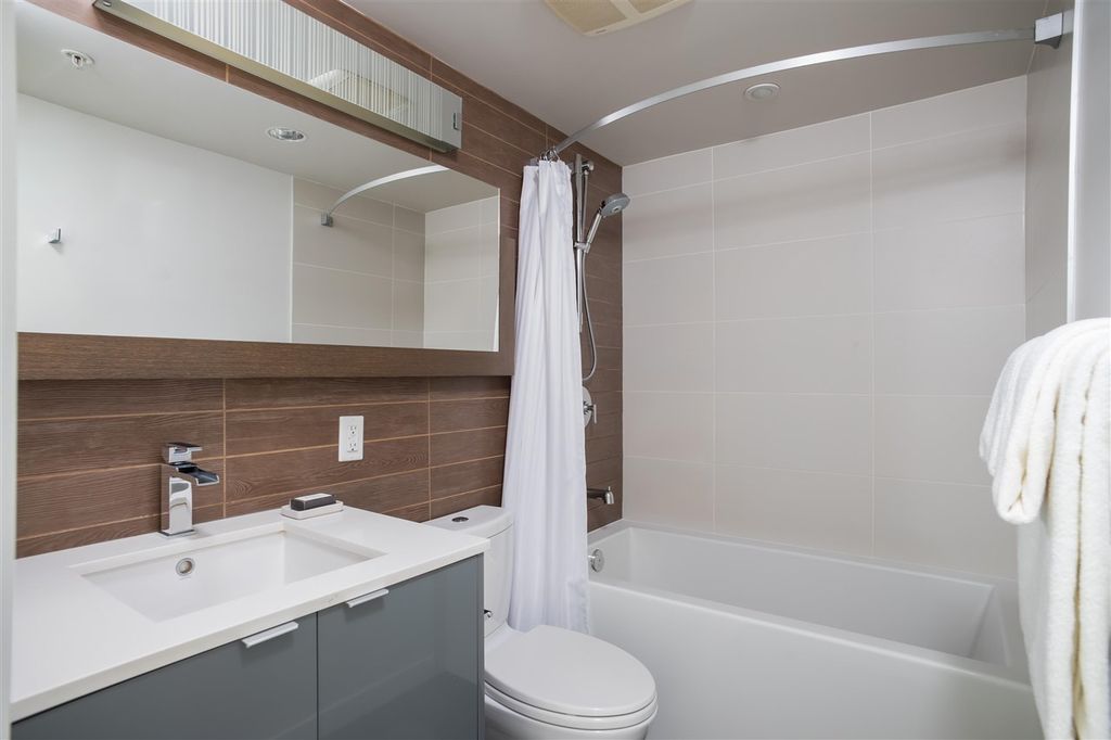 161 W Georgia St, #1508