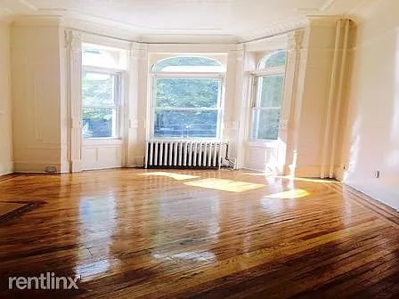 1260 Jefferson Avenue