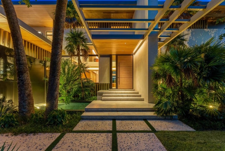 Waterfront Estate on Hibiscus Island Sells For $51.5 Million Setting New Record on Miami Beach's Palm and Hibiscus Island