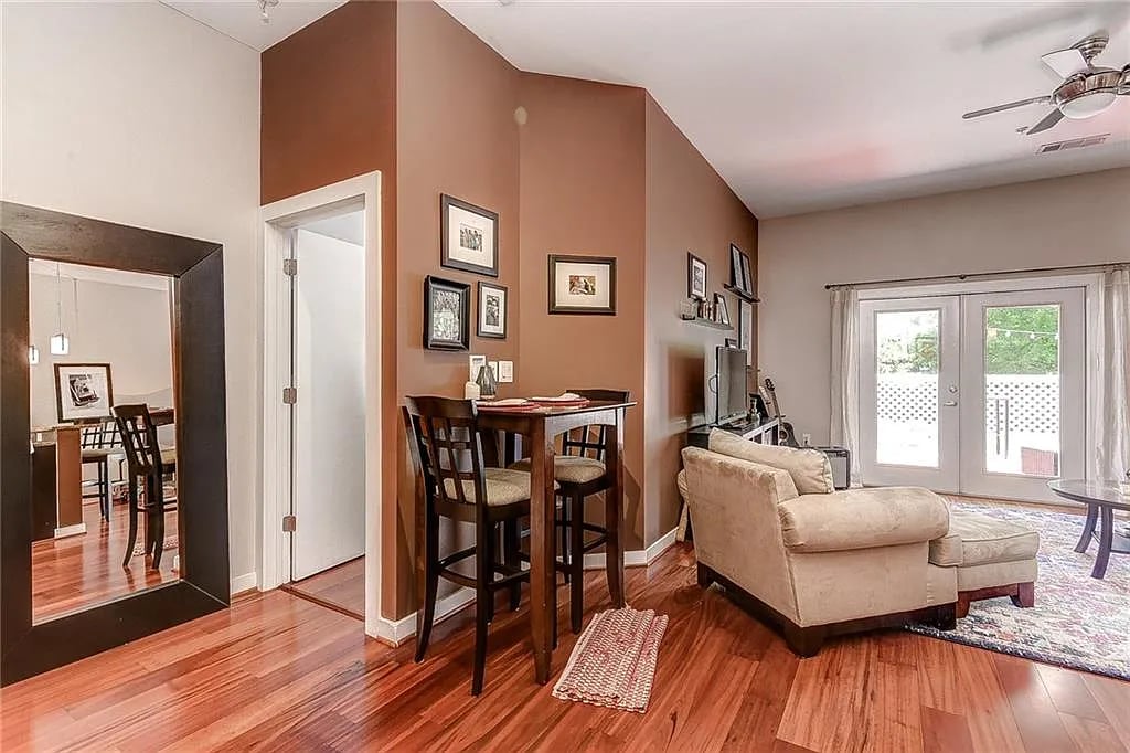 870 Inman Village Pkwy NE