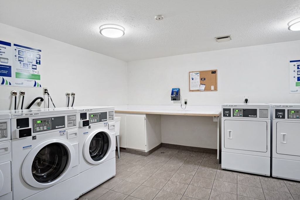 570 E 8th Ave, #306