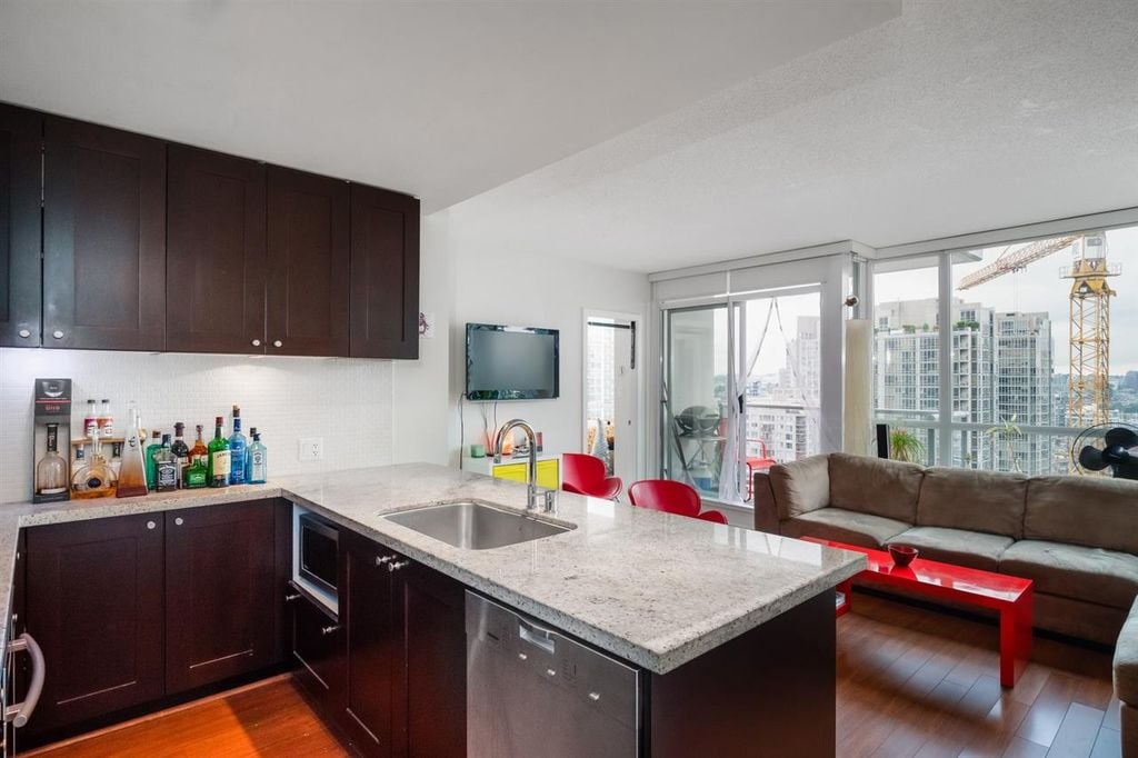 821 Cambie St, #1806