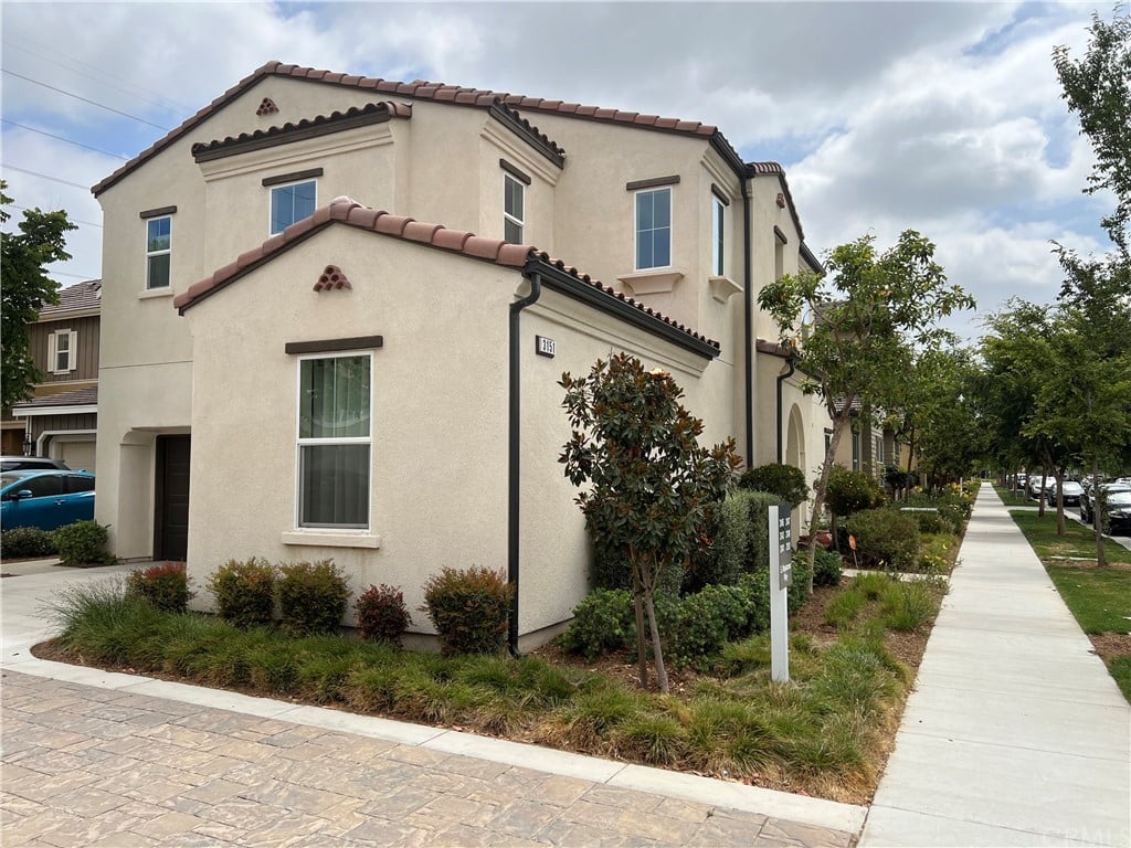 3151 Mayacama Way