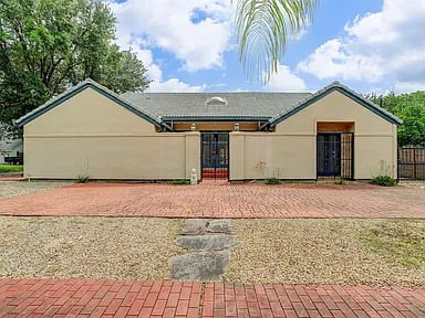 2203 Briar Branch Dr