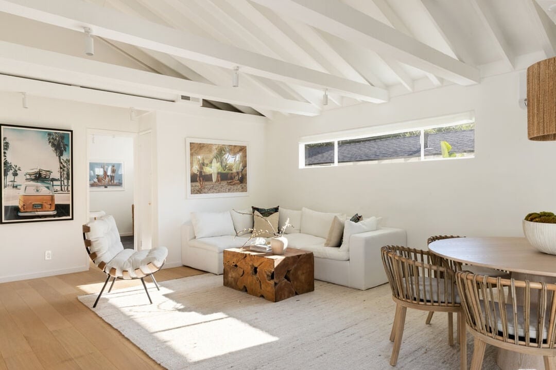 Echelon Pavilion, Grayfox St, 90265