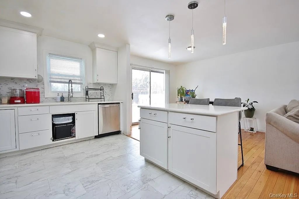 1065 Dolsontown Road