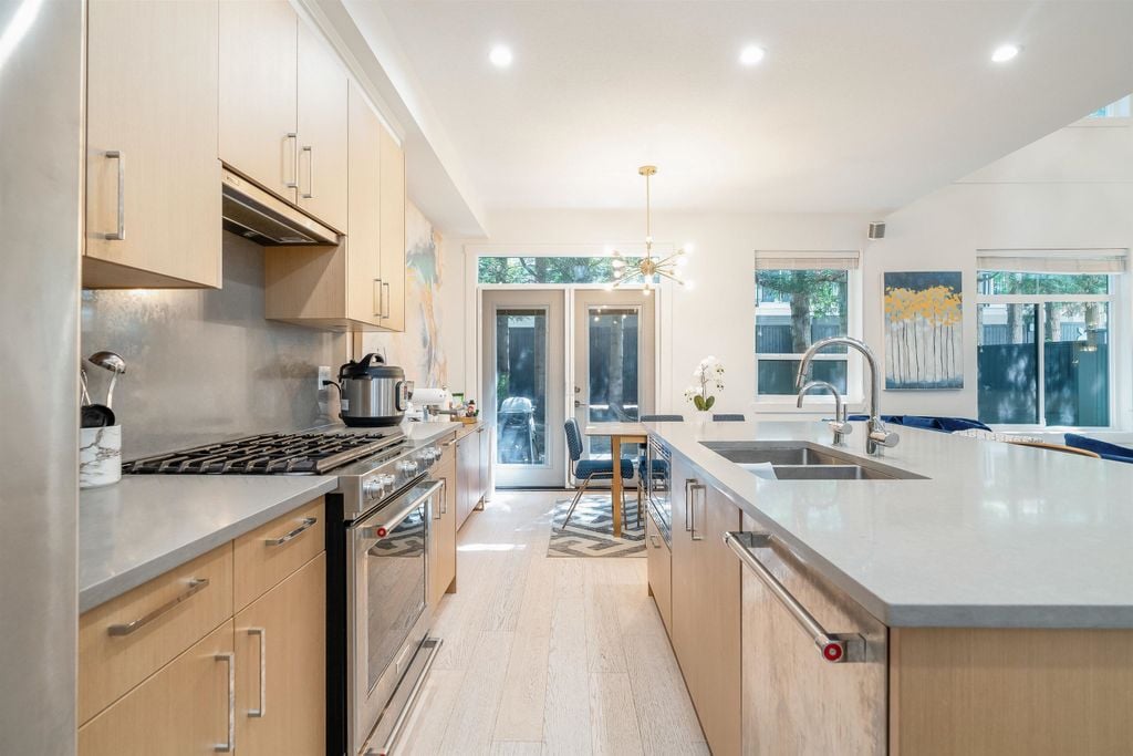 2427 164 St, #12