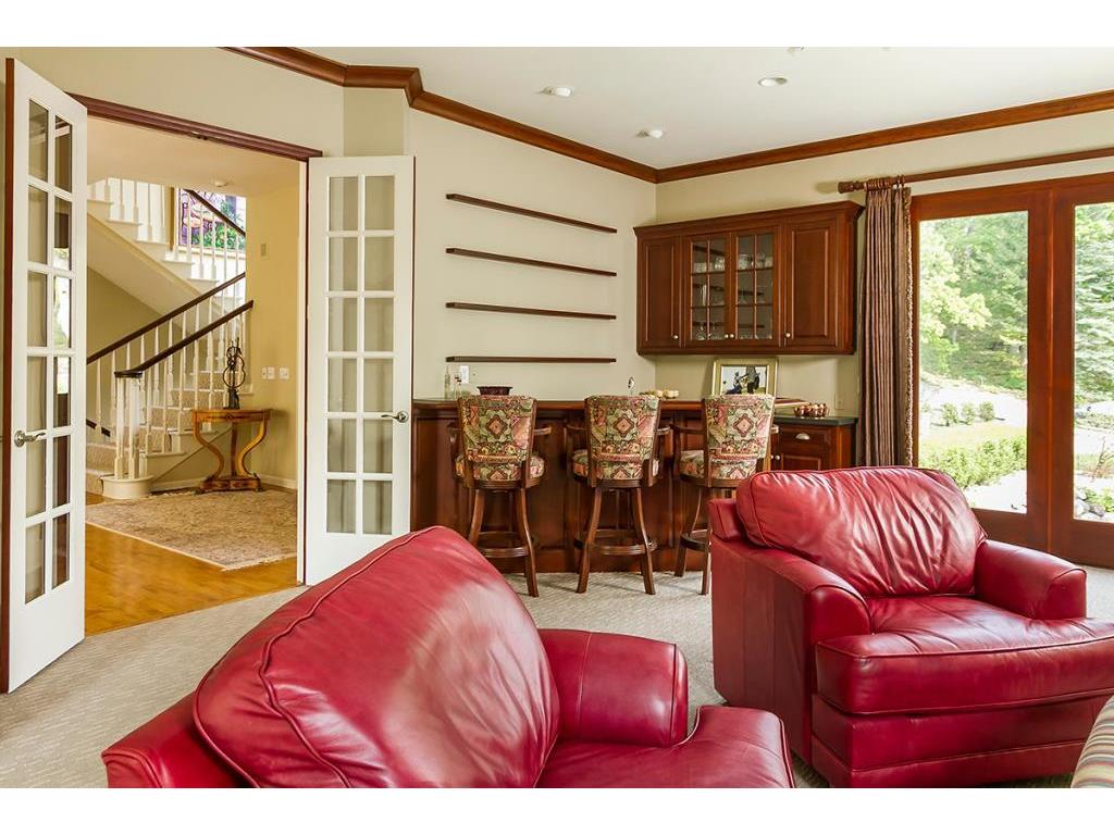 6505 Shawnee Circle