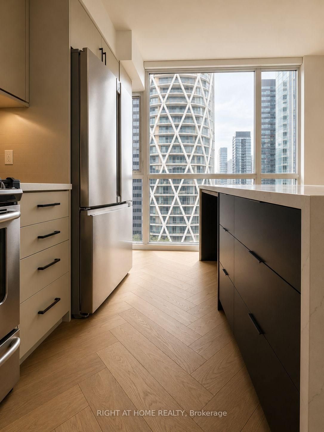 PENTHOUSE AT 9T6
