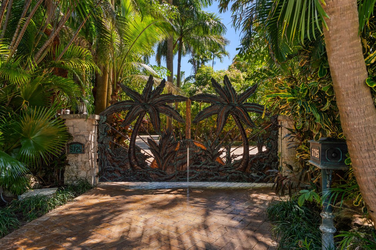 Morningside Waterfront Estate