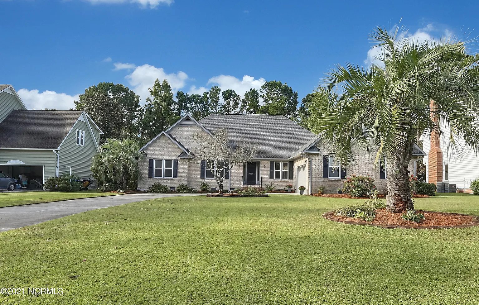 7228 Orchard Trce