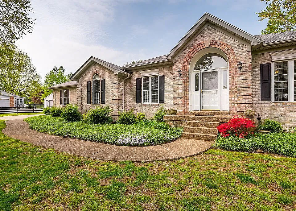 2716 Shiloh Ln