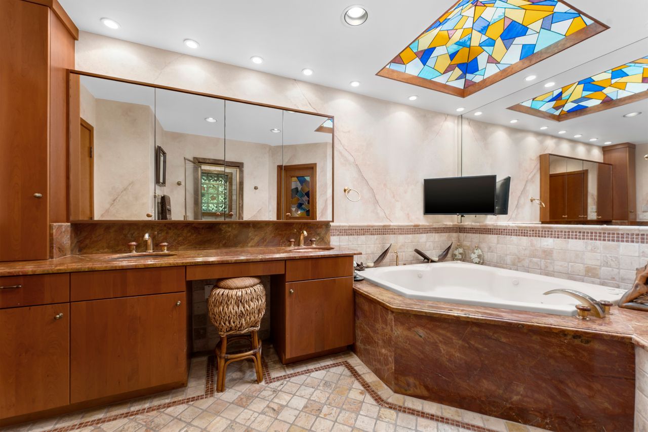  Morningside Waterfront Estate