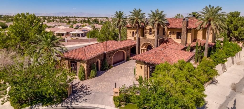 🏡 How Does Roma Hills Compare To Neighboring Henderson Luxury Communities?