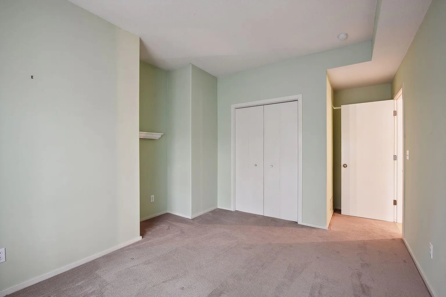 Custom 2-Story on Private Wooded Lot