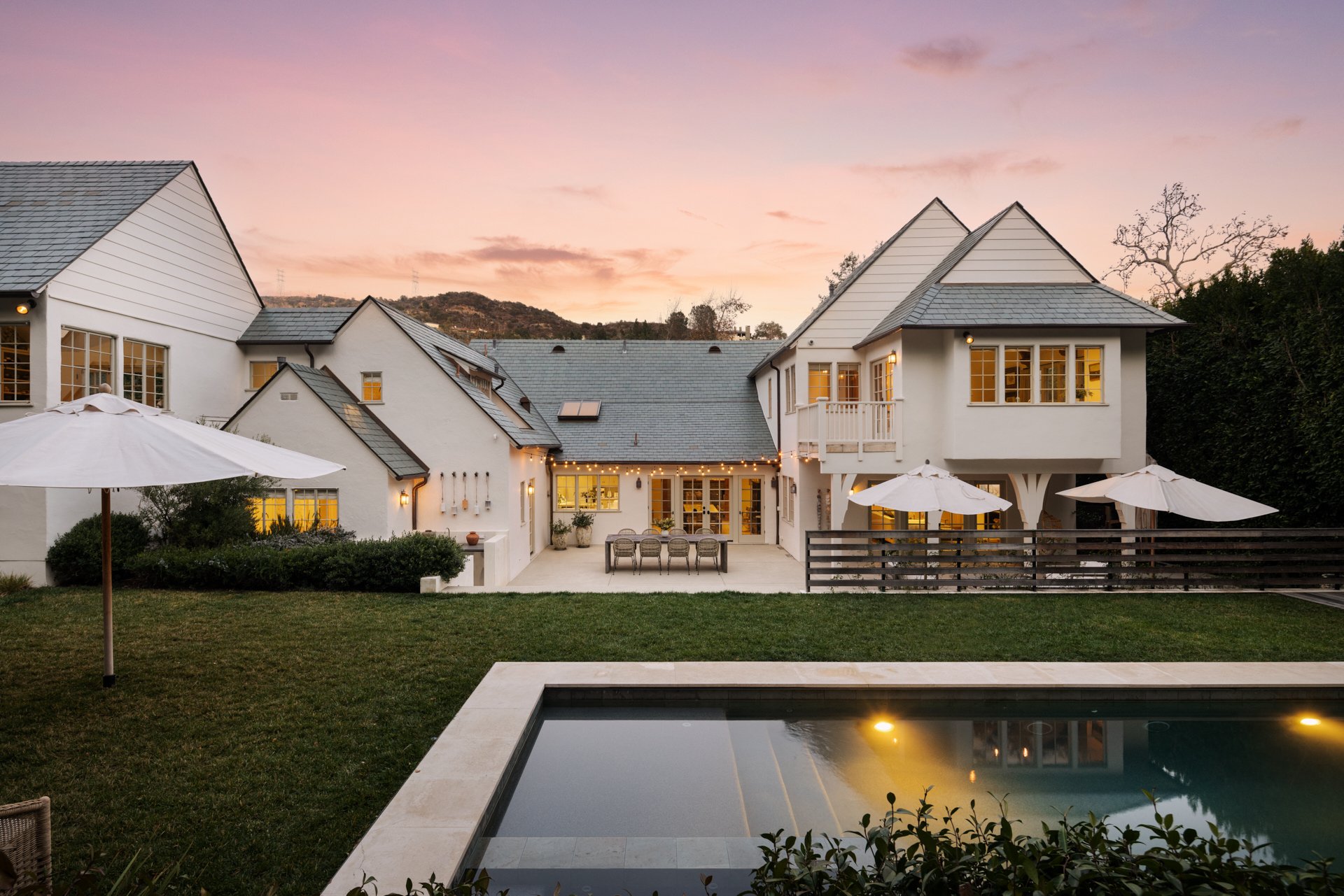 2277 Mandeville Canyon Rd, Brentwood