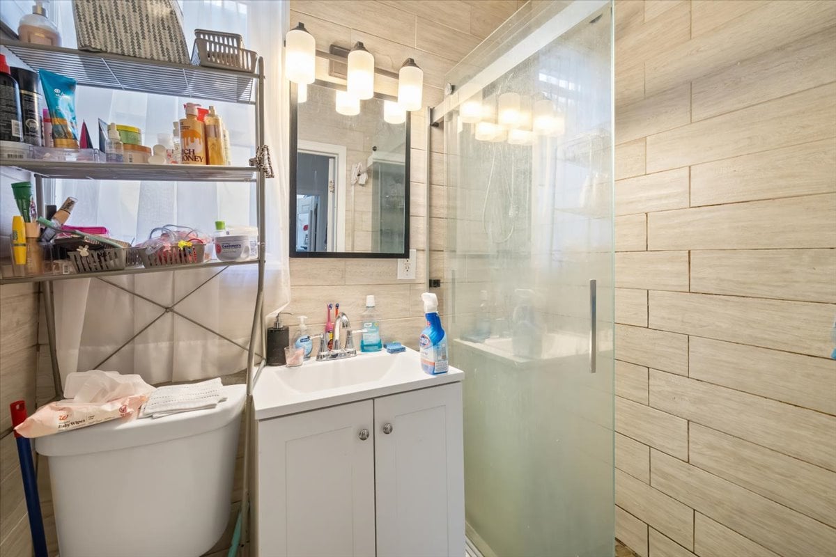 6245 Kennedy Boulevard, North Bergen, NJ